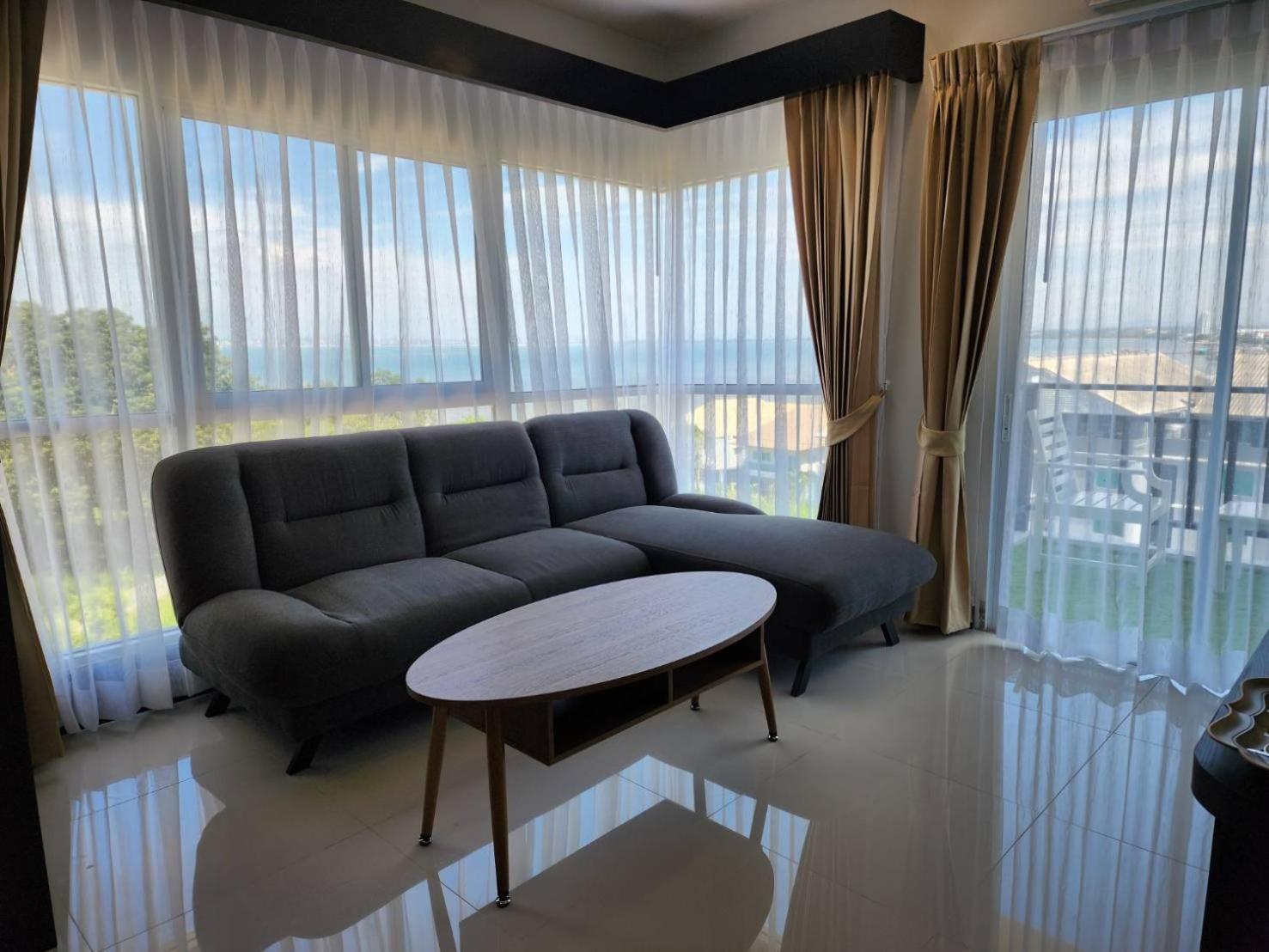 Lhc Hotel And Resort パッタヤー エクステリア 写真